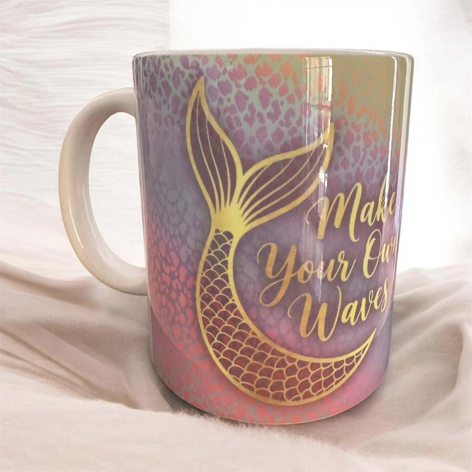 Caneca “Make your own waves”